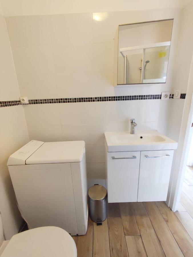 Beau Studio A 1 Minute De La Plage Canet-en-Roussillon Exterior foto